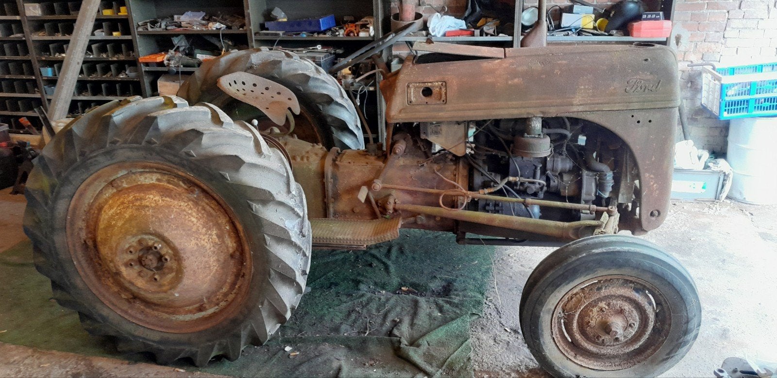 ford sloop tractor fordson zonder motor oldtimer trekker, Ophalen