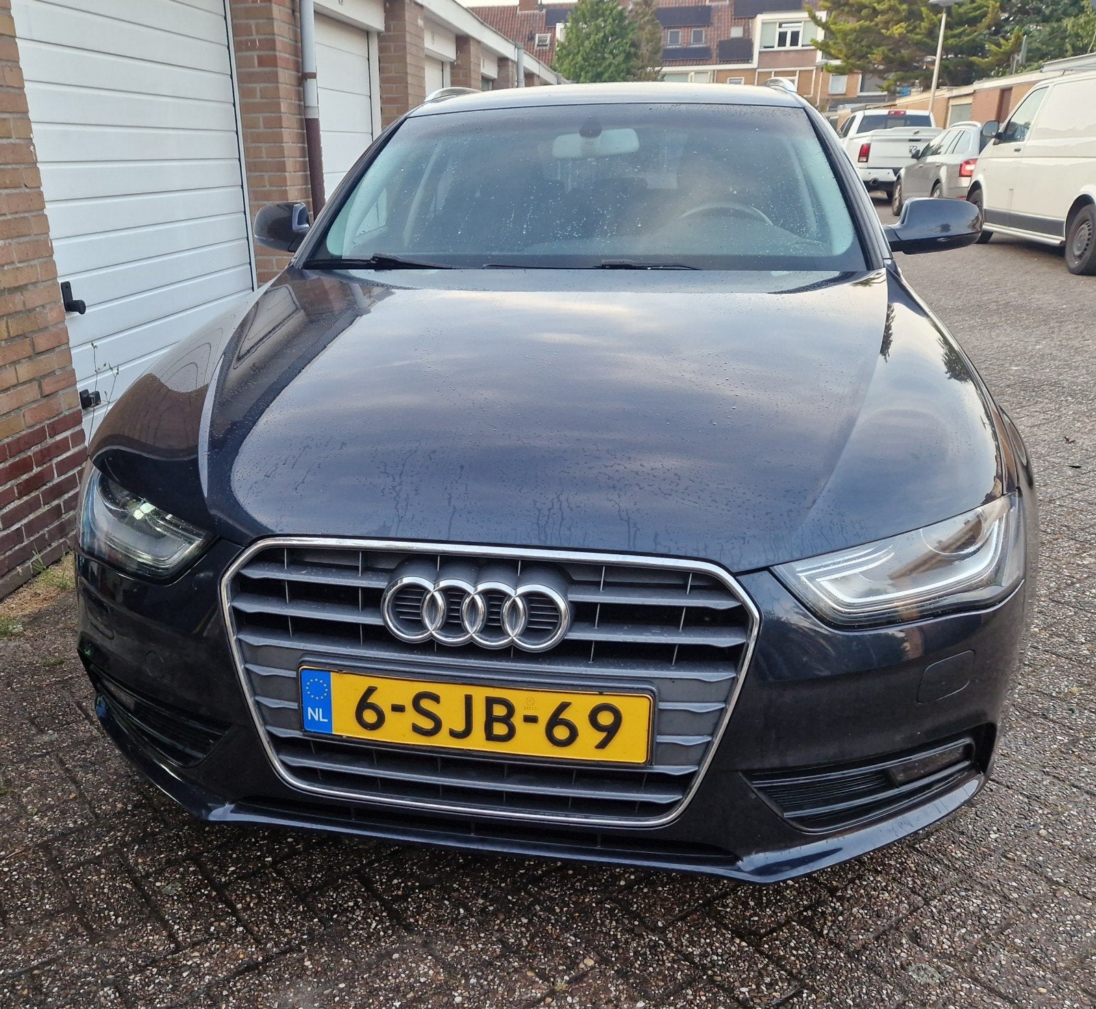 audi a4 nw model 2013 170pk, Auto's, Audi, Stof, 1800 kg, 4 cilinders, Blauw