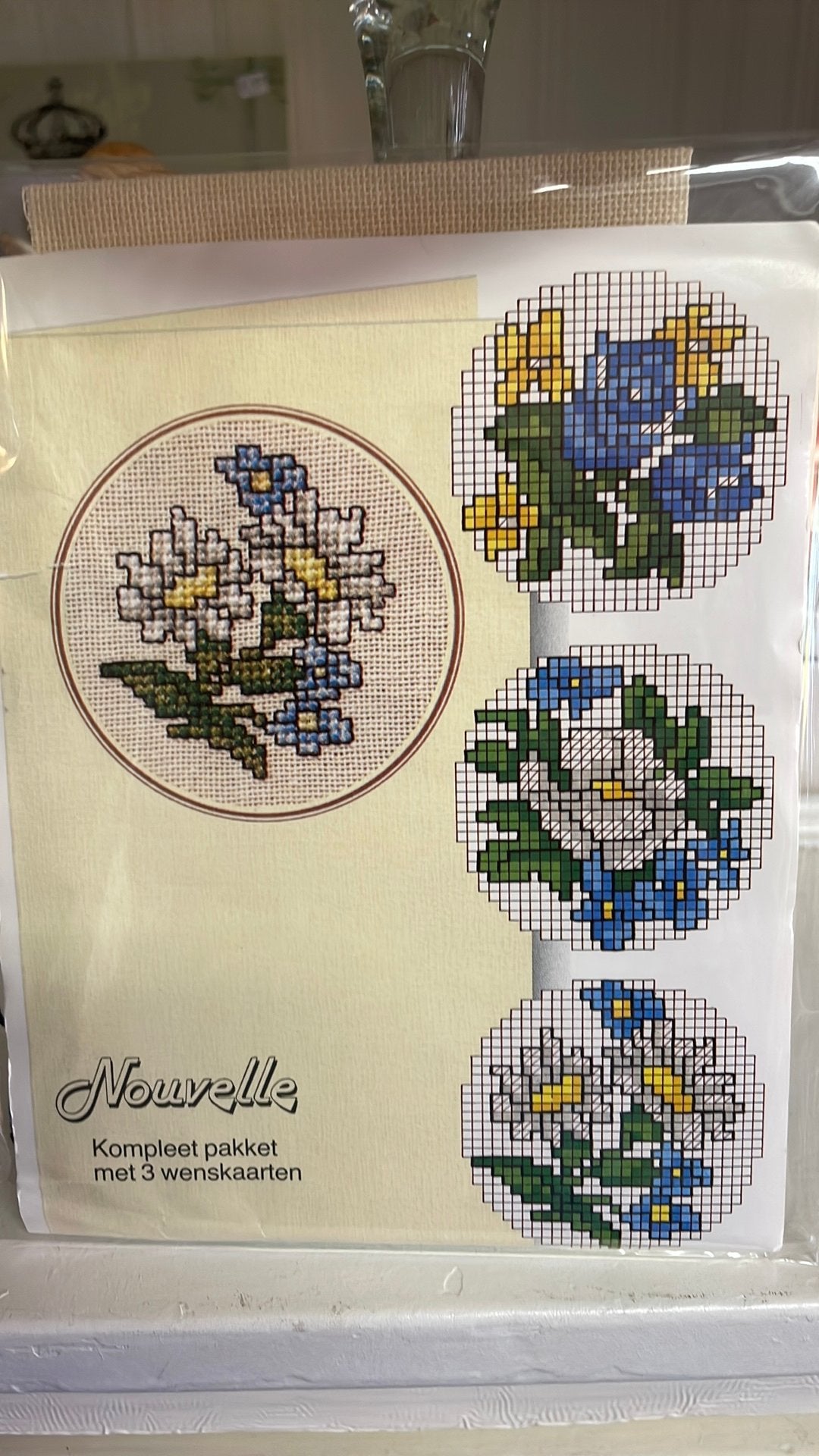 Set van 3 wenskaarten bloem, Ophalen of Verzenden, Nieuw, Borduurgaren of Zijde