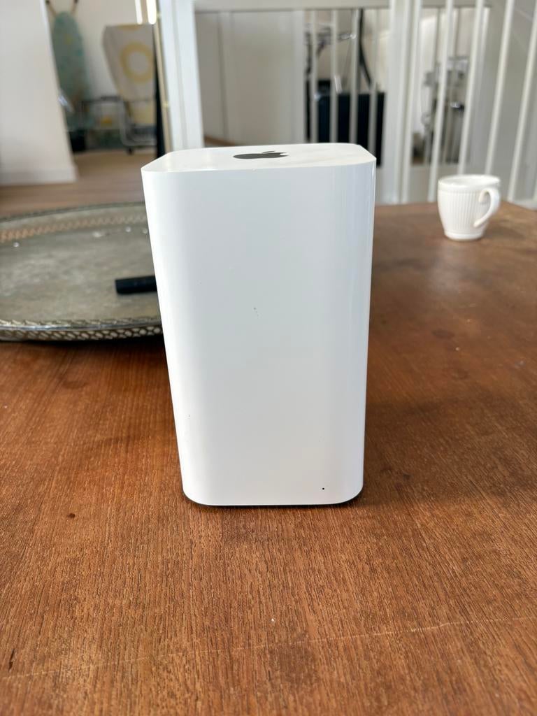 Apple AirPort Extreme, Computers en Software, Routers en Modems, Gebruikt, Ophalen of Verzenden