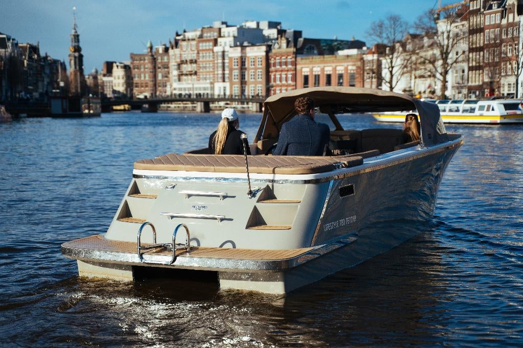 Lifestyle 780 Tender | unieke vaareigenschappen!, Watersport en Boten, Sloepen, Ophalen, 6 meter of meer, Nieuw, Buitenboordmotor
