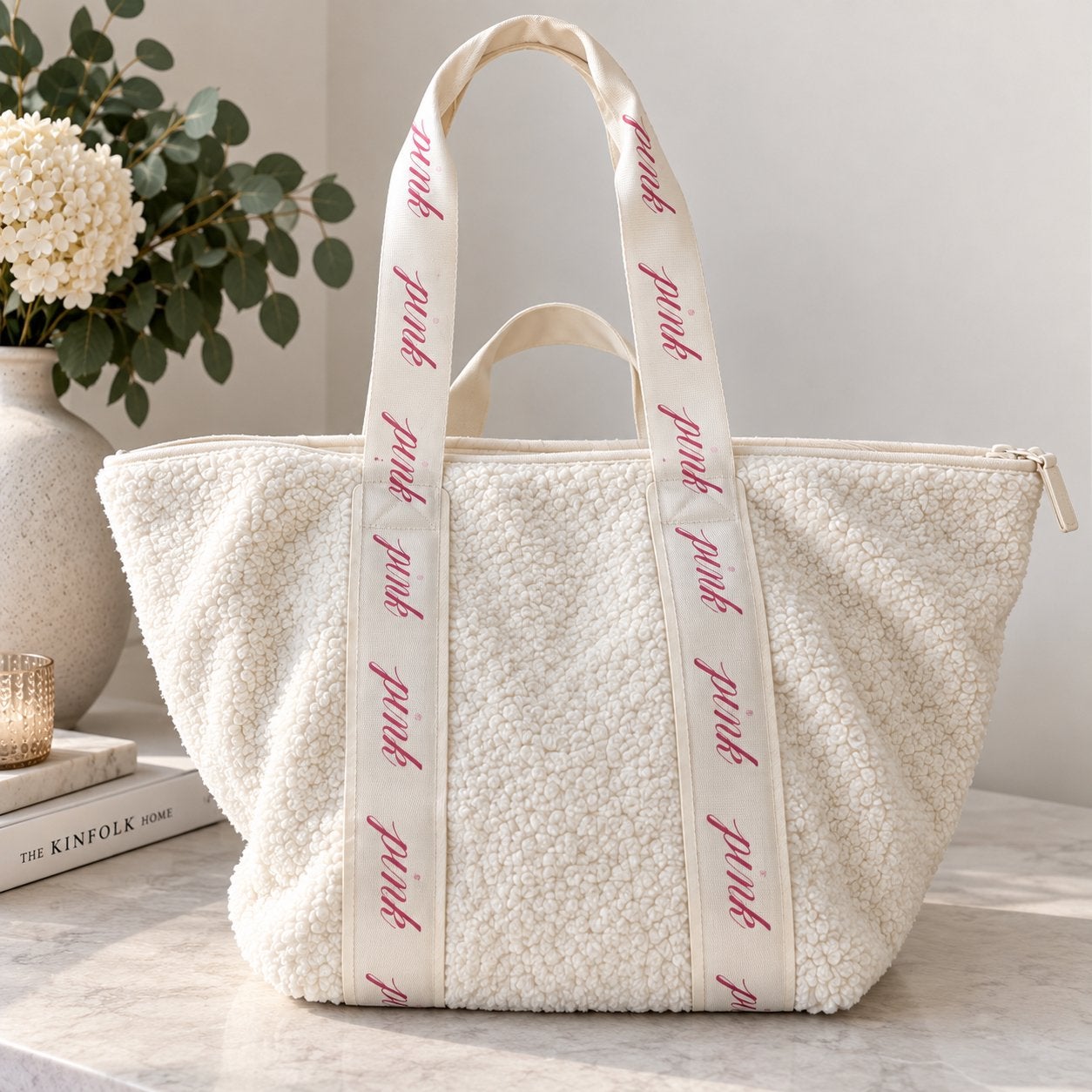 Victoria’s Secret PINK grote teddy shopper / weekendtas, Ophalen of Verzenden, Nieuw, Wit, Shopper