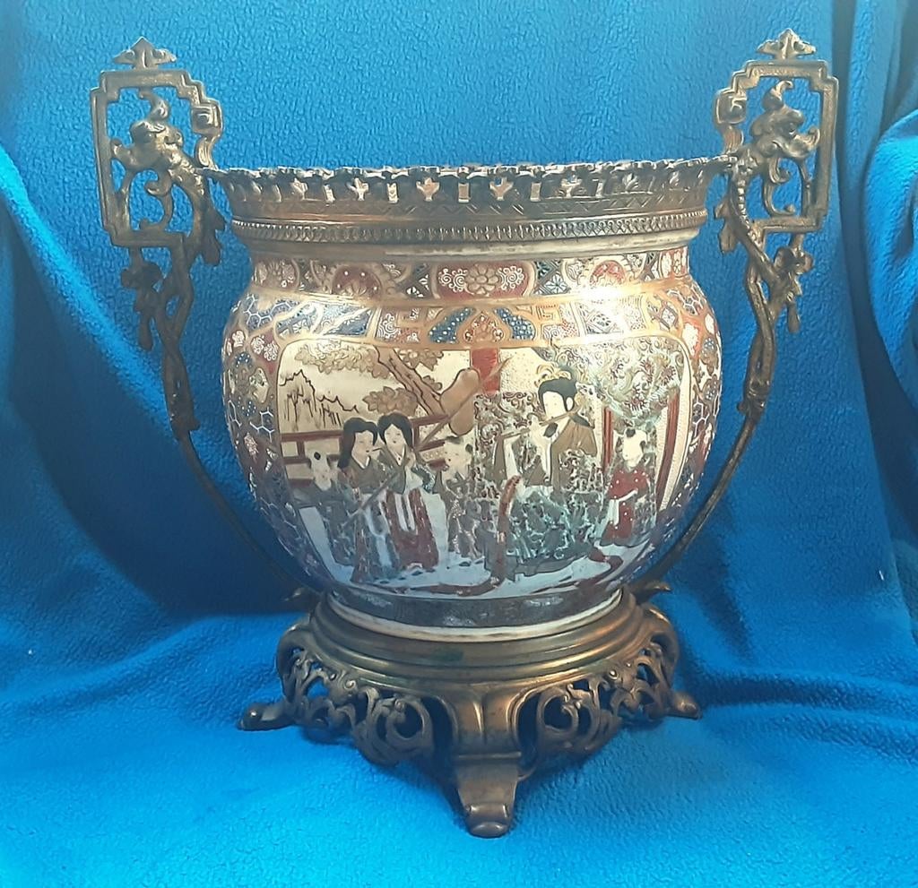 Satsuma wierrook pot meiji periode, Ophalen of Verzenden
