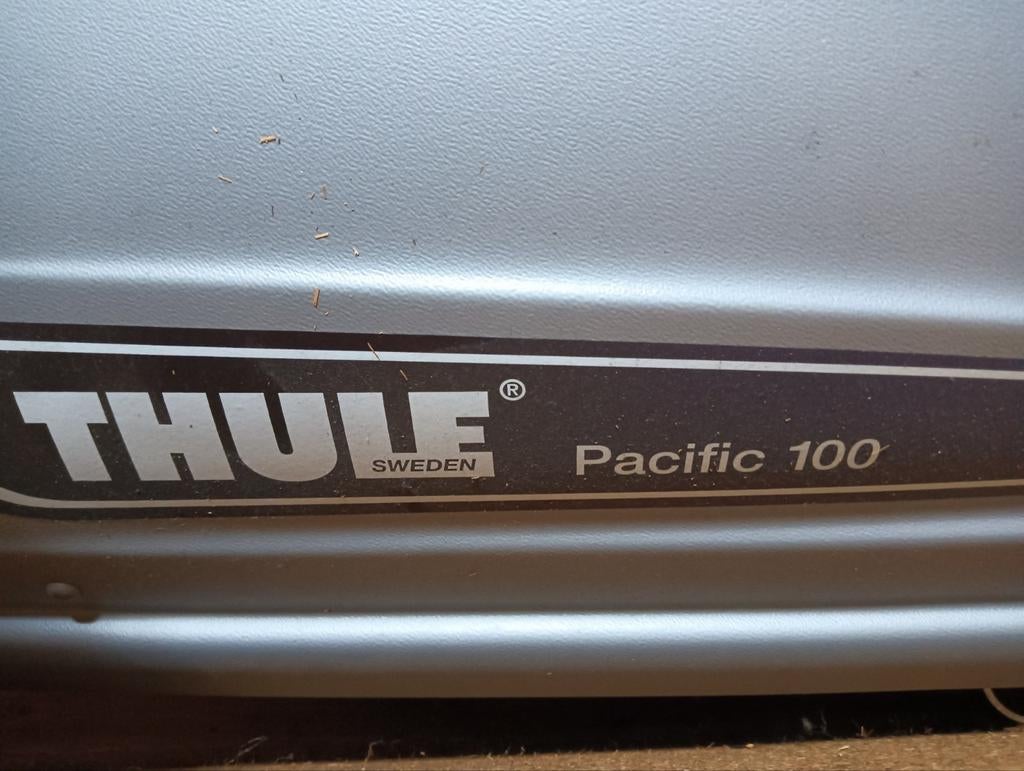 Thule Pacific 100 Dakkoffer, Ophalen of Verzenden