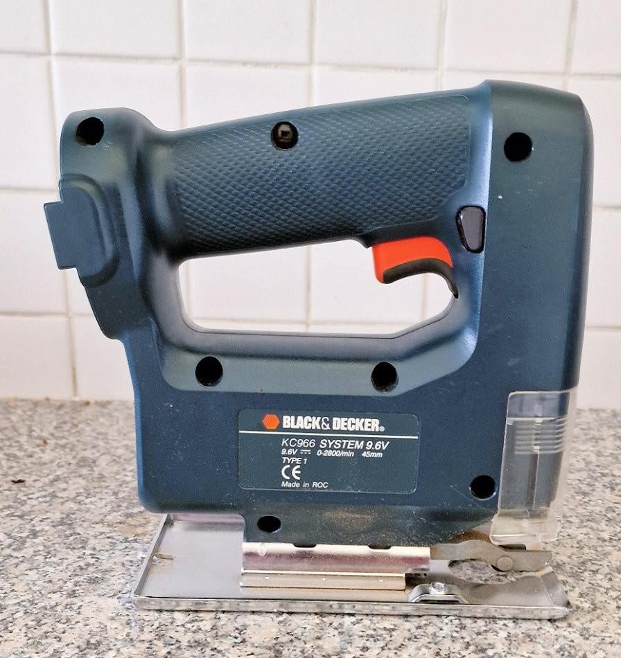 Black & Decker KC966 Decoupeerzaag zonder accu, Decoupeerzaag, Ophalen of Verzenden, 30 tot 70 mm, Minder dan 600 watt