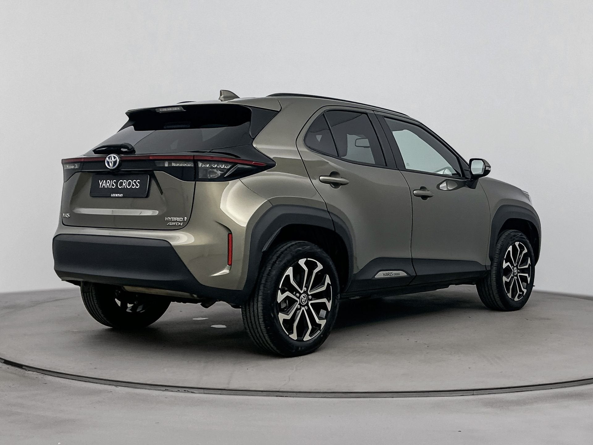 Toyota Yaris Cross AWD 1.5 Hybrid Dynamic | Apple Carplay /, Auto's, Automaat, 12 maanden, Stof, Gebruikt