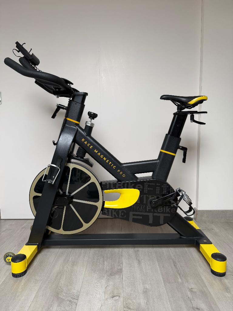 FitBike Race Magnetic Pro - Stil magnetisch weerstandsysteem, Sport en Fitness, Ophalen, Spinningfiets, Zo goed als nieuw, Metaal