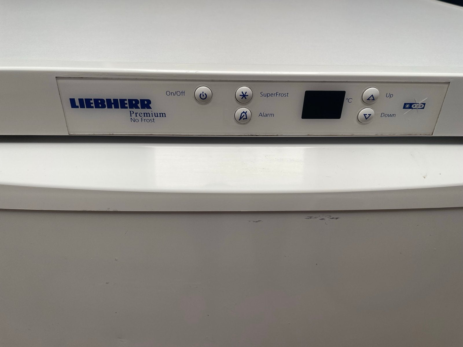 Liebherr tafelmodel diepvries - Premium No Frost, Witgoed en Apparatuur, Vriezers en Diepvrieskisten, Minder dan 60 cm, Zo goed als nieuw