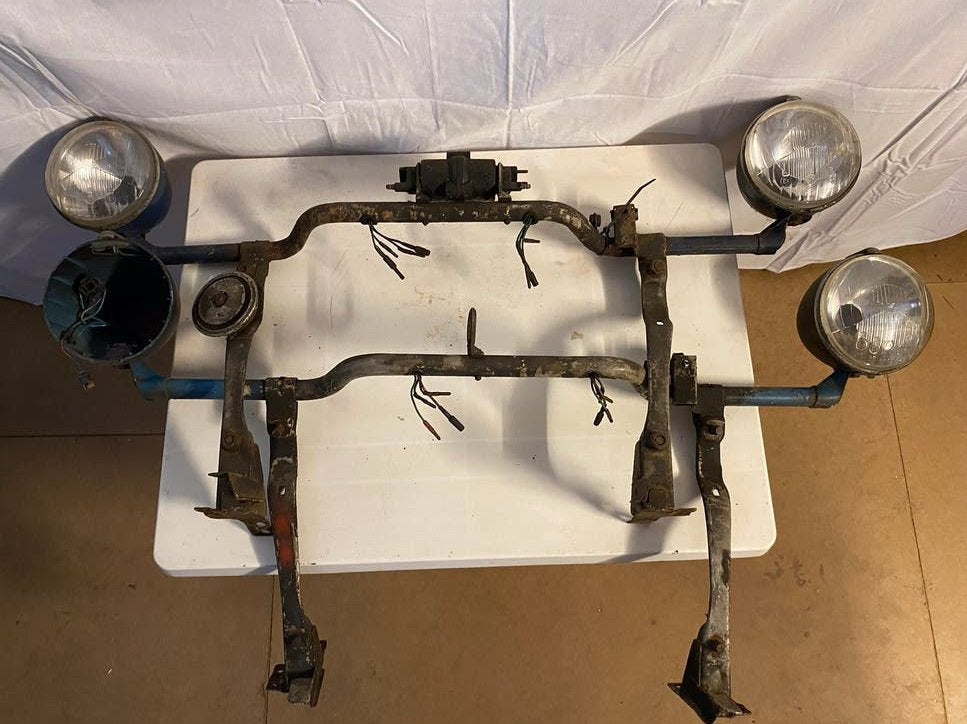 Koplampstellen voor Citroen 2CV6, Ophalen