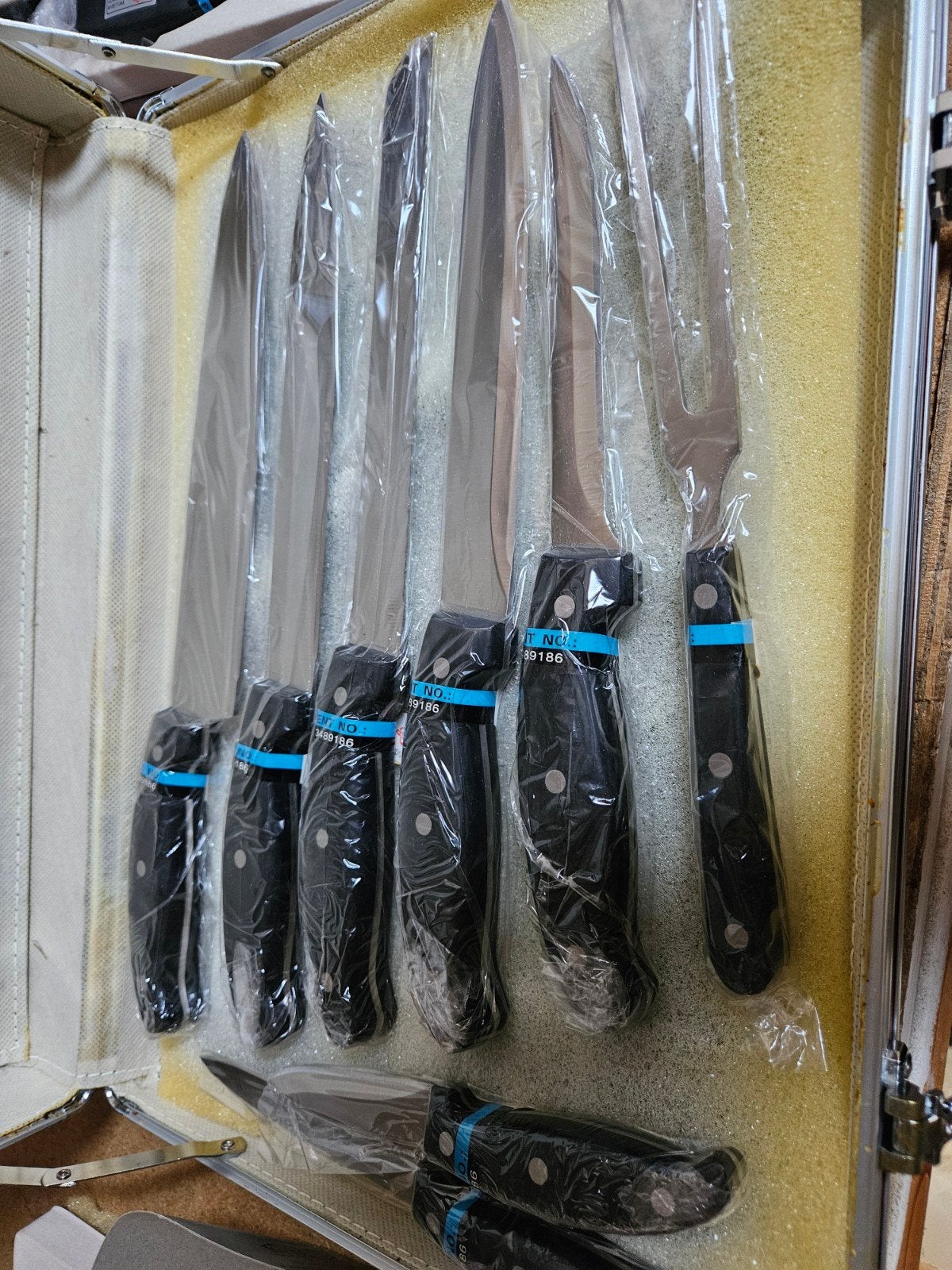 Messer & Gabel 24-delige bestekset in koffer - Nieuw, Ophalen, Overige typen, Nieuw, Zwart