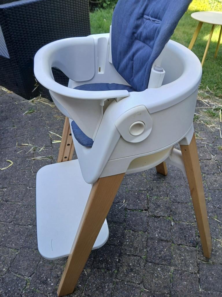 Stokke Steps Meegroeistoel met Baby Set en Kussens, Kinderen en Baby's, Kinderstoelen, Ophalen, Gebruikt, Meegroeistoel, Stoelverkleiner
