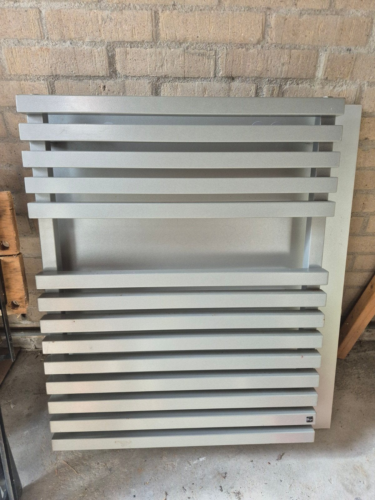 Design radiator, grijs, gebruikt, Ophalen, Radiator, 60 tot 150 cm, 80 cm of meer