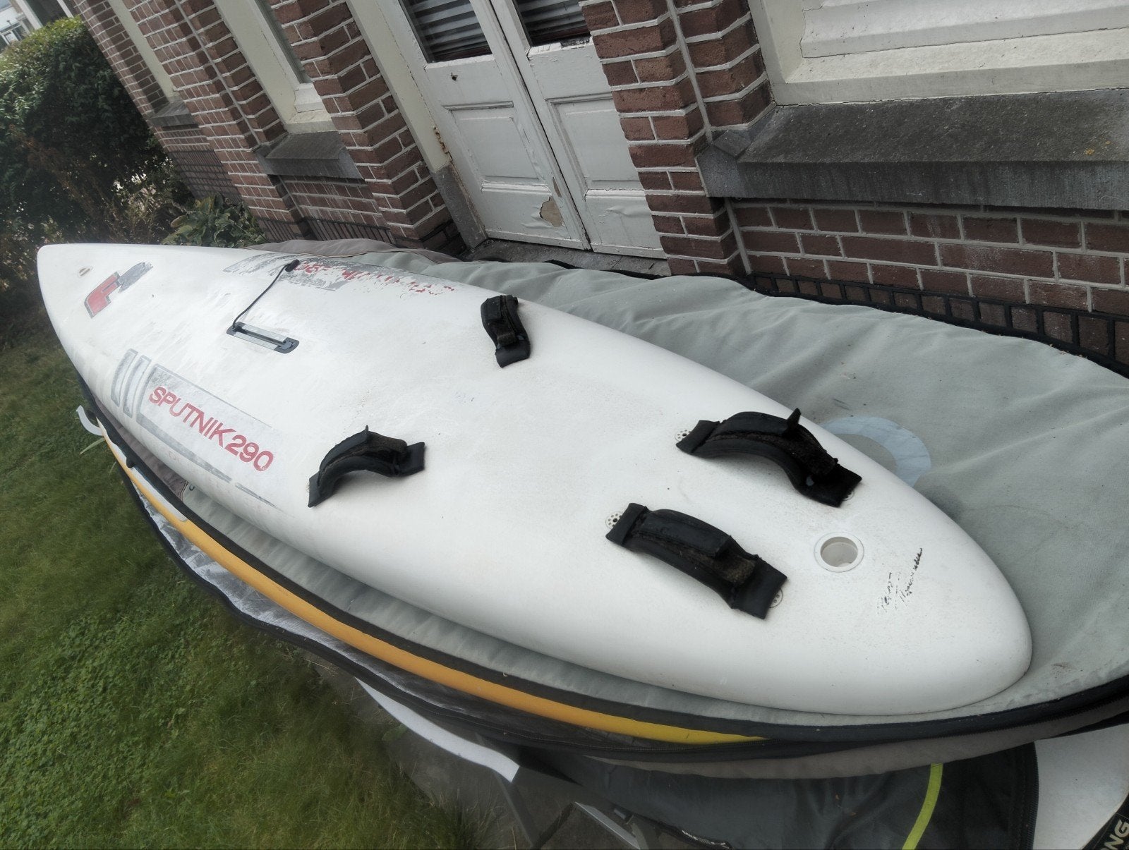 F2 Sputnik 120 liter, evt compleet met 6.0 of 6.5


F2 Sputn, Watersport en Boten, Ophalen, Gebruikt