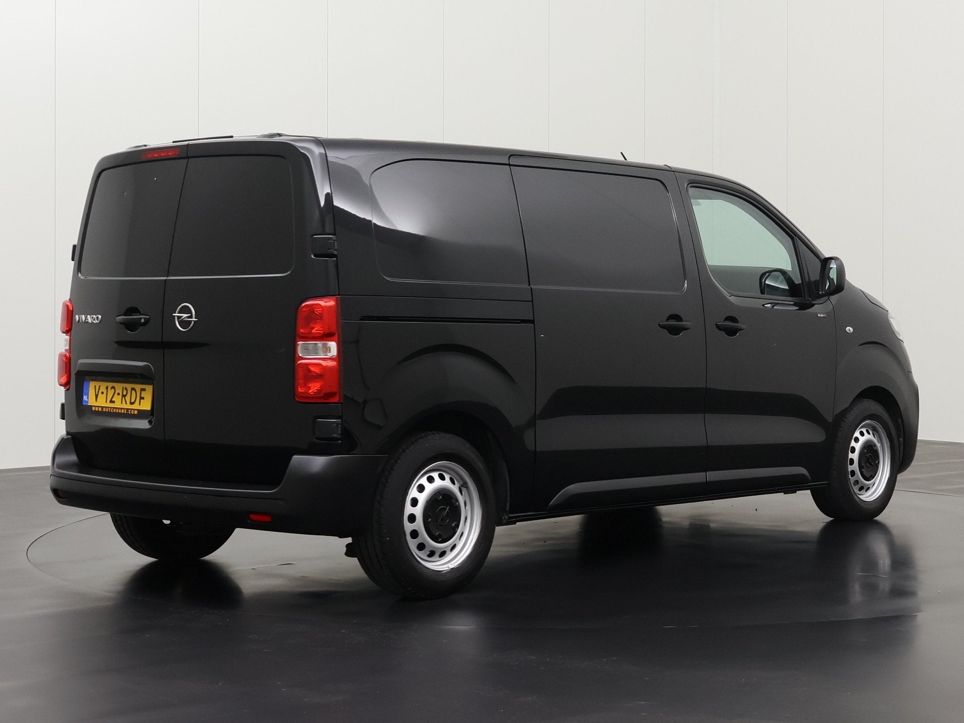 Opel Vivaro 2.0CDTi 145PK Lang | Navigatie | Camera | Airco, Voorwielaandrijving, 145 pk, Stof, Gebruikt
