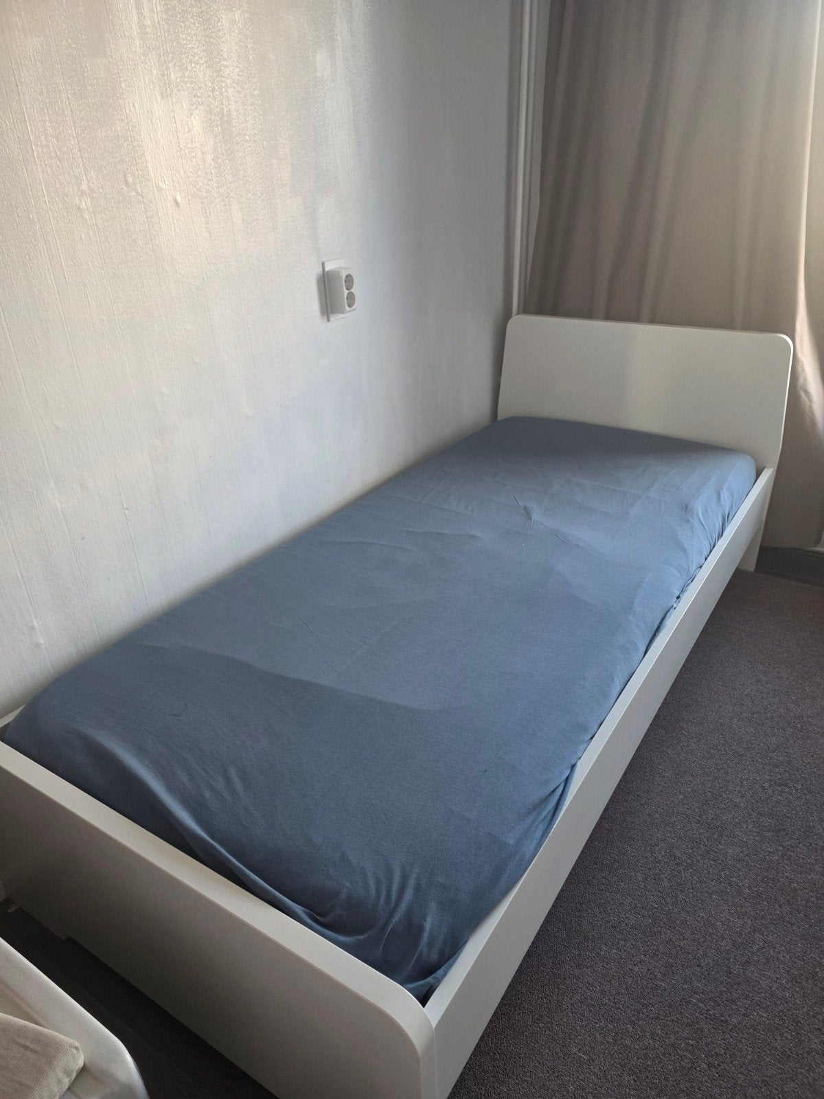 Wit eenpersoonsbed ( Ikea) met lattenbodem (90x200 cm), Ophalen, Gebruikt, 90 cm, Eenpersoons