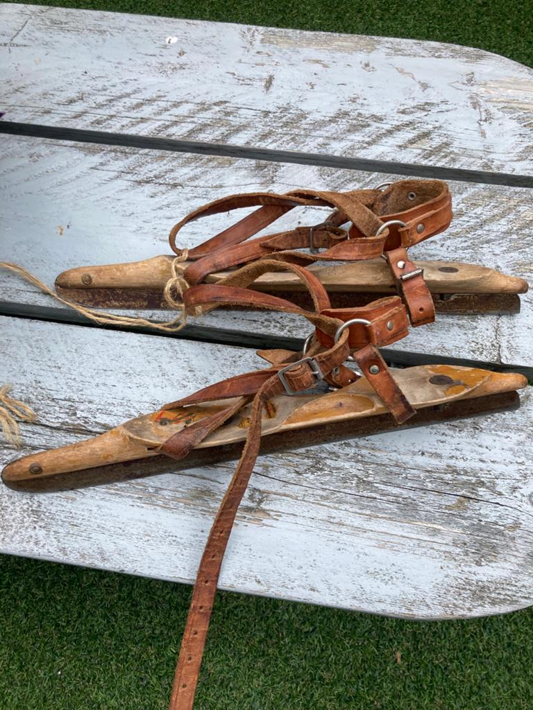 Houten schaatsen, Sport en Fitness, Schaatsen, Ophalen of Verzenden, Gebruikt, Friese doorlopers, Overige merken
