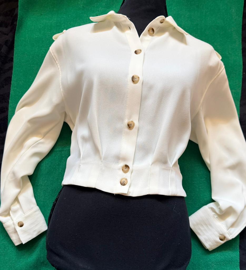Gloednieuwe blouse, ZARA. Maat M. Aanrader!, Kleding | Dames, Blouses en Tunieken, Ophalen of Verzenden, Nieuw, Maat 38/40 (M)