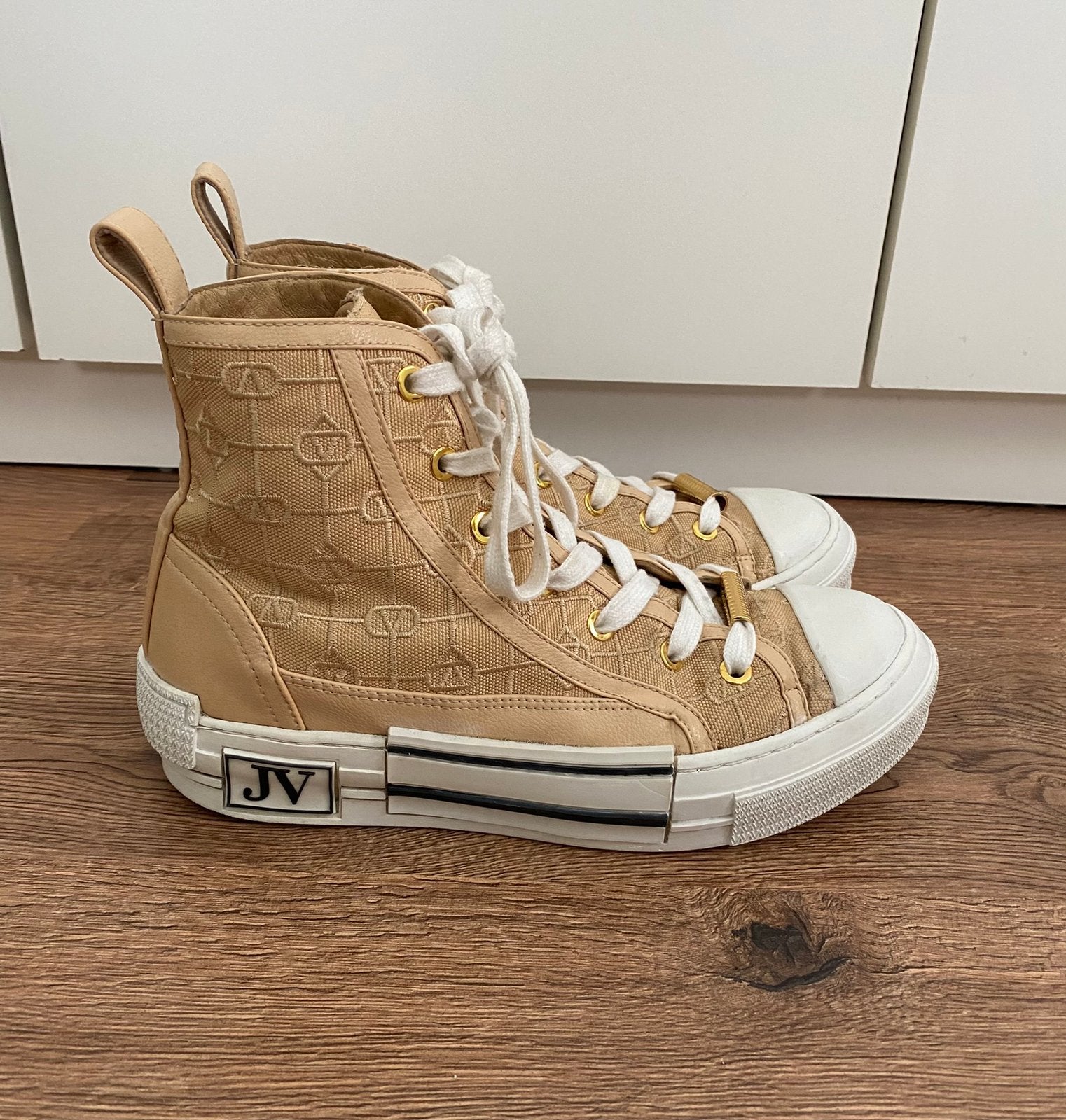 Josh V gold/beige high top sneakers Manouk, Kleding | Dames, Beige, Ophalen of Verzenden, Sneakers of Gympen, Gedragen