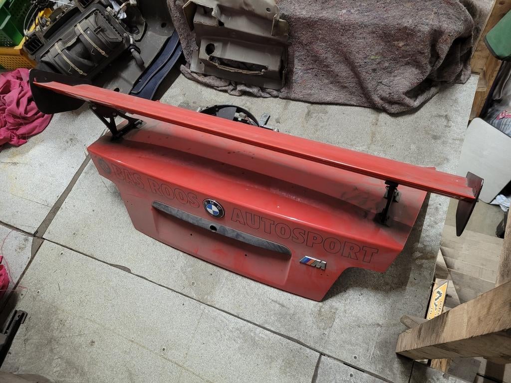 Achterklep spoiler autosport drift circuit ( e36 sedan race), Ophalen, Voor, Achterklep