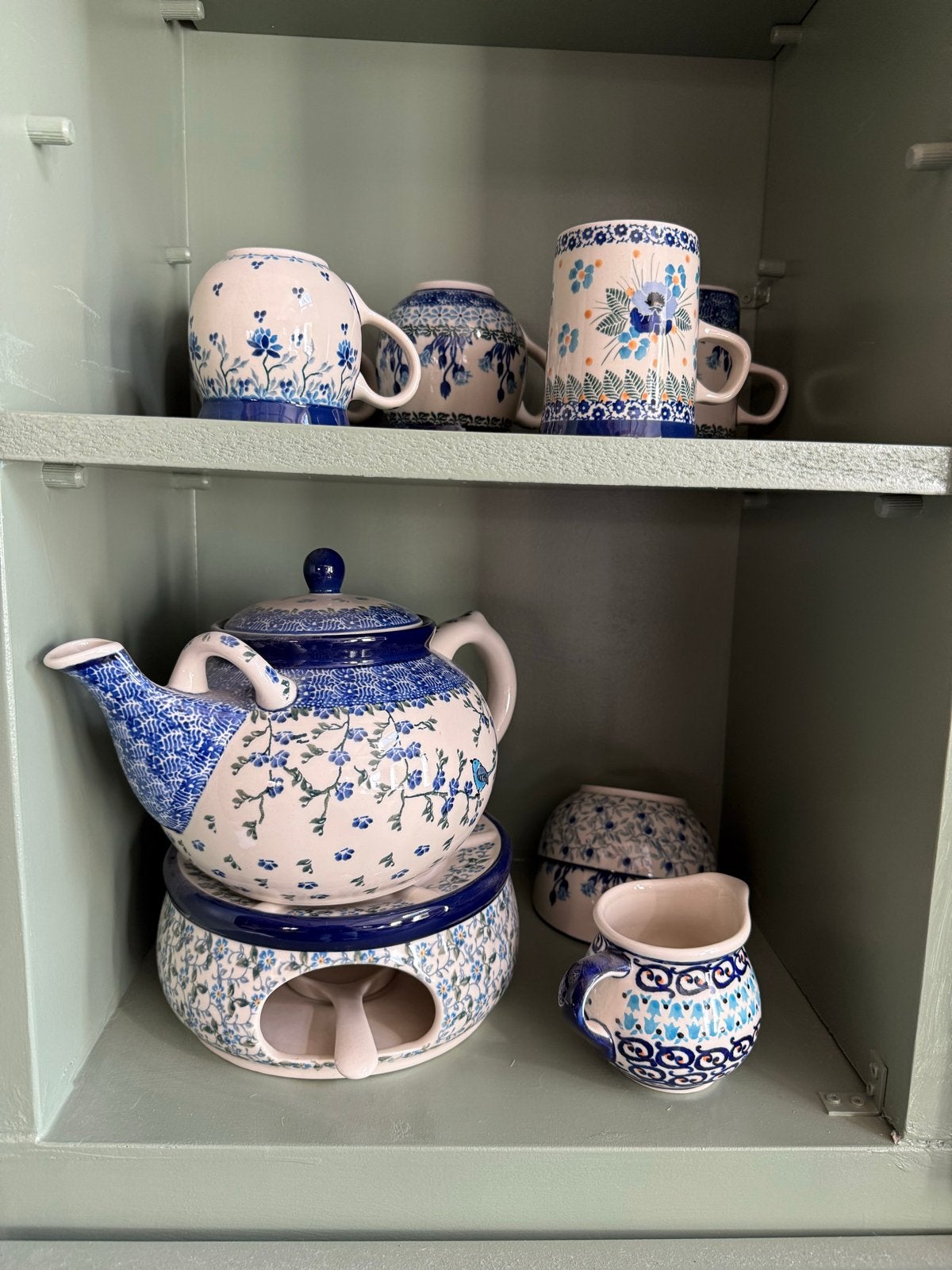 Prachtig Pools servies Bunzlau: theepot, melkkan en mokke, Huis en Inrichting, Overige merken, Ophalen of Verzenden, Zo goed als nieuw