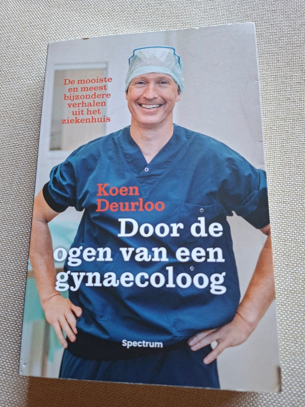 Koen Deurloo - Door de ogen van een gynaecoloog, Boeken, Ophalen of Verzenden, Gelezen, Koen Deurloo