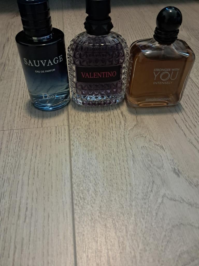 Bijna nieuwe parfum PERFECTE STAAT!!, Sieraden, Tassen en Uiterlijk, Uiterlijk | Parfum, Ophalen of Verzenden, Zo goed als nieuw