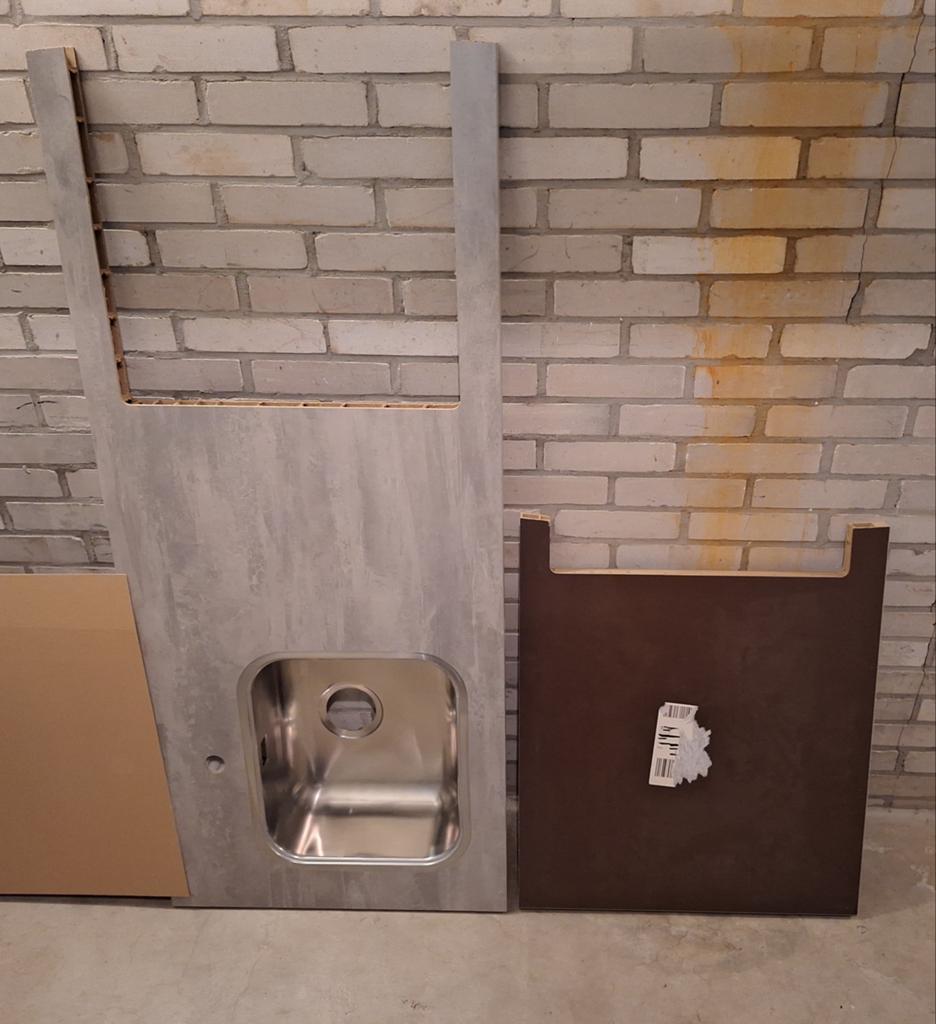 Aanrechtblad met spoelbak, Huis en Inrichting, Keuken | Keukenelementen, Ophalen, 50 tot 100 cm, Zo goed als nieuw, Minder dan 100 cm
