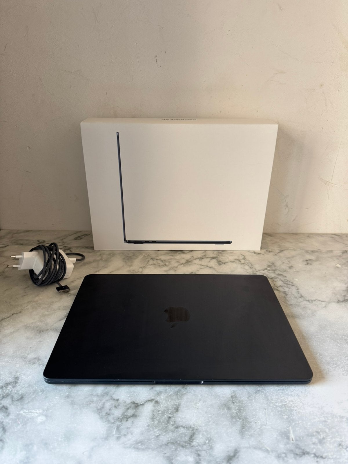 Macbook Air M2 2022 13 Inch 256GB 8GB (Lees beschrijving), Computers en Software, Ophalen, Zo goed als nieuw, 13 inch, MacBook Air