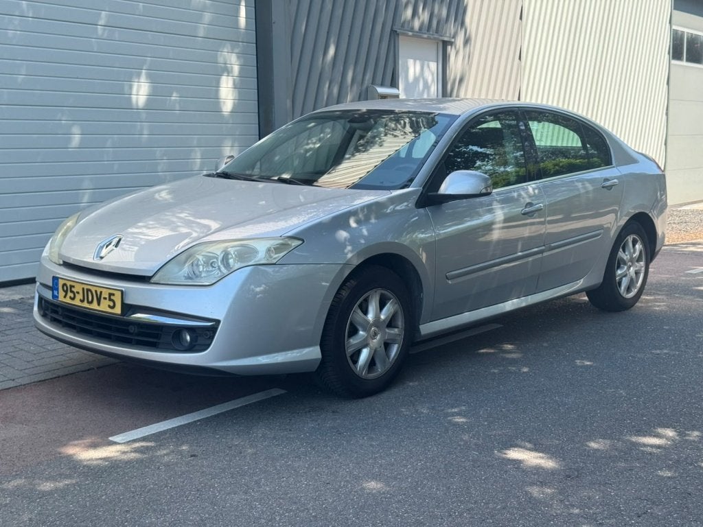 Renault Laguna 2.0 16V Dynamique (bj 2009), 13 km/l, Laguna, Gebruikt, 4 cilinders