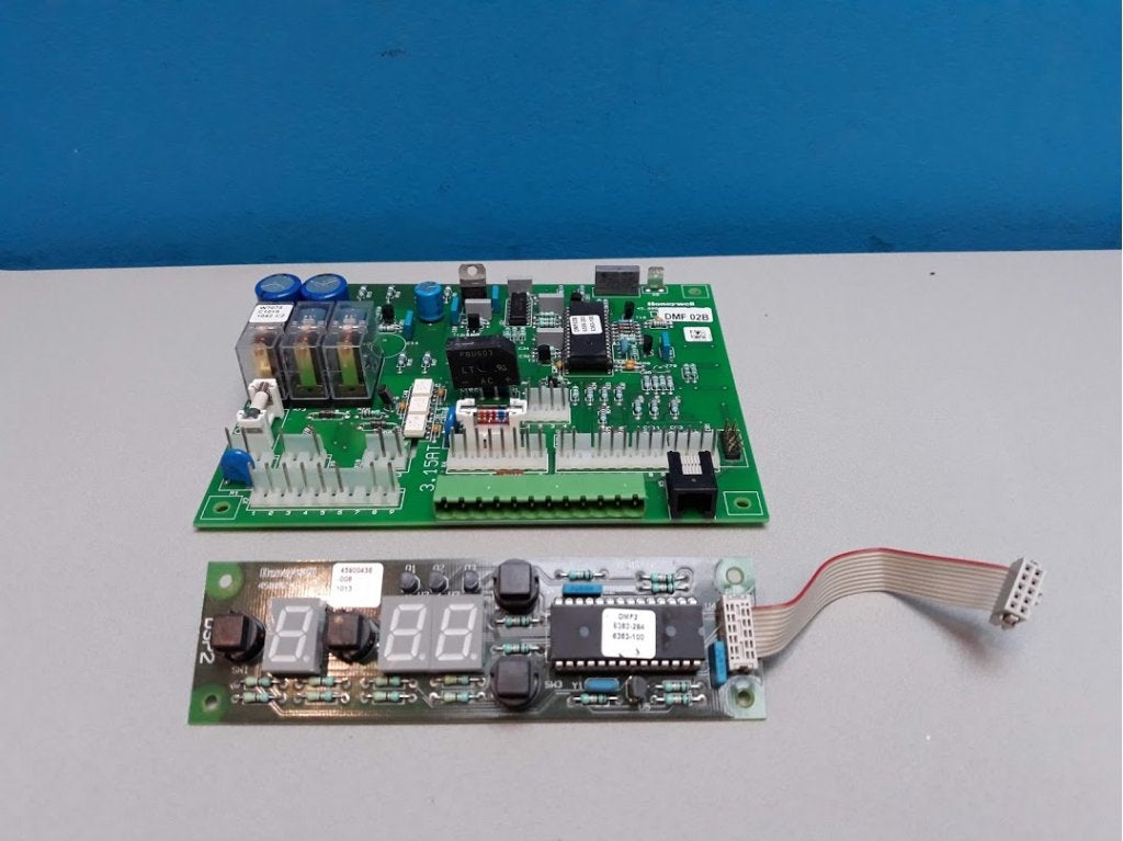 Printplaatset Agpo Ferroli Econpact 27A DMF02B+DSP2 3286414, Doe-het-zelf en Verbouw, Verwarming en Radiatoren, Niet ingevuld