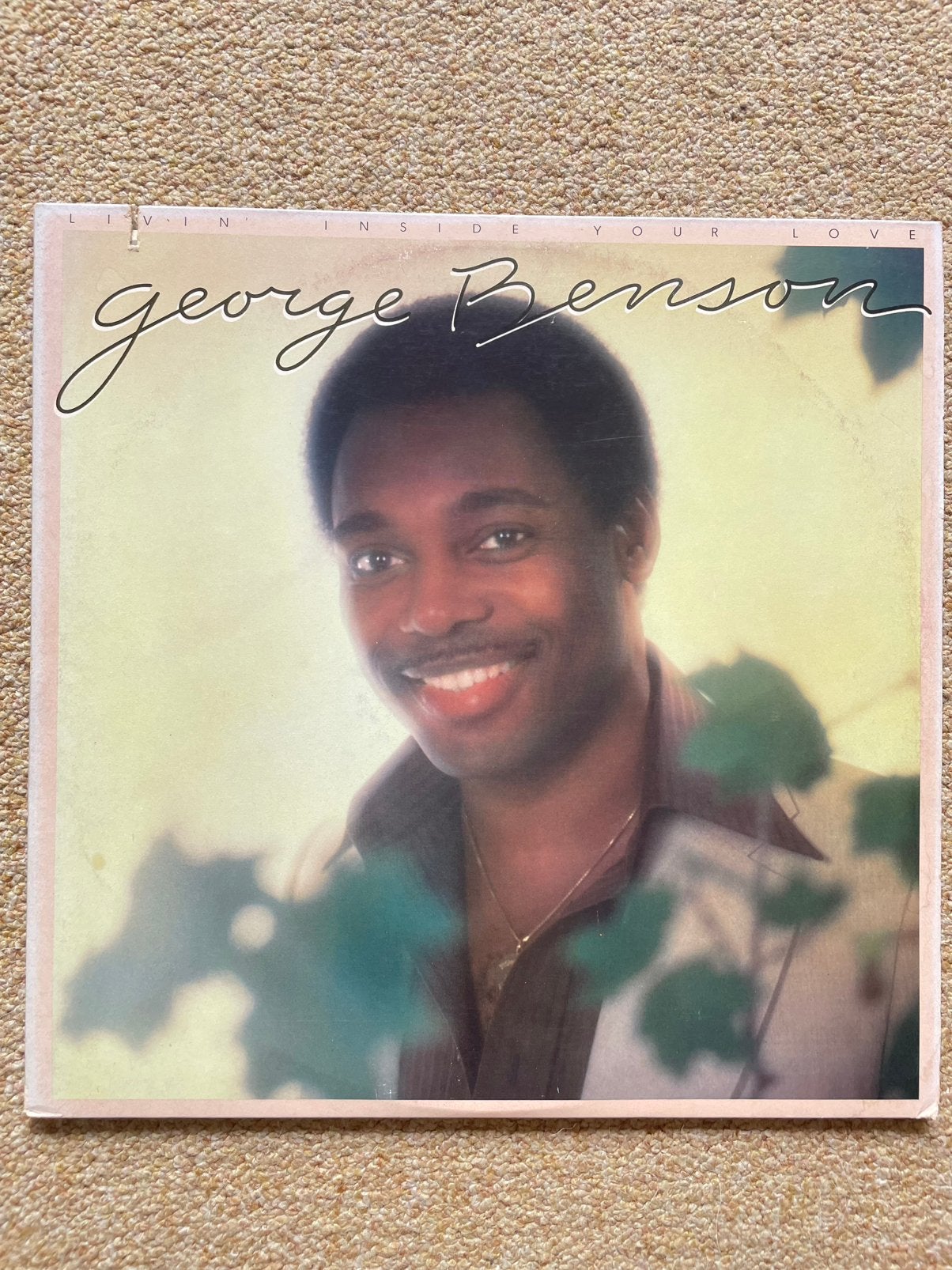 Lp George Benson, living inside your love, Ophalen of Verzenden, Zo goed als nieuw, LP