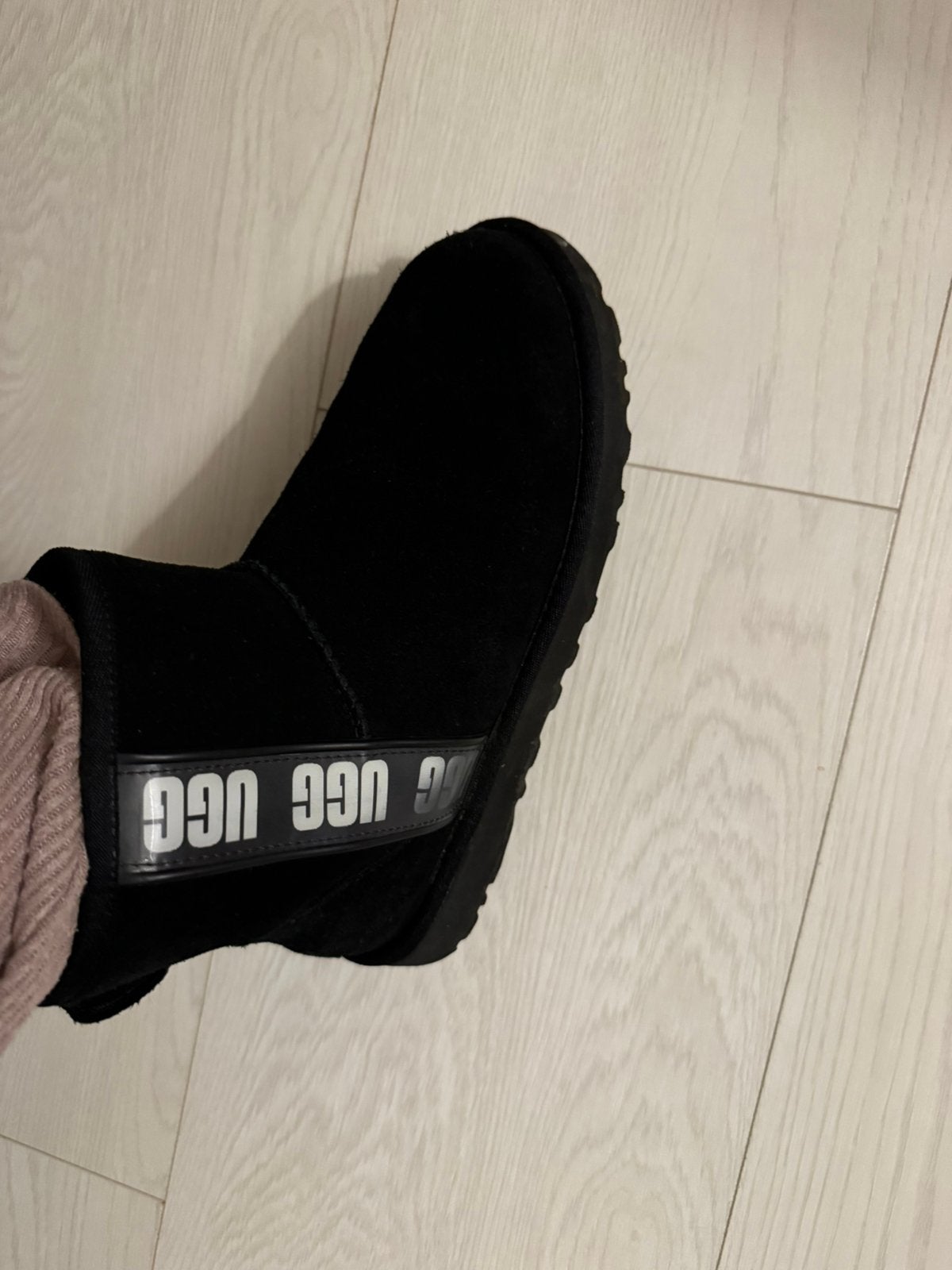 Uggs laarzen classic mini zwart 40, Kleding | Dames, Schoenen, Verzenden, Zwart, Lage of Enkellaarzen, Zo goed als nieuw