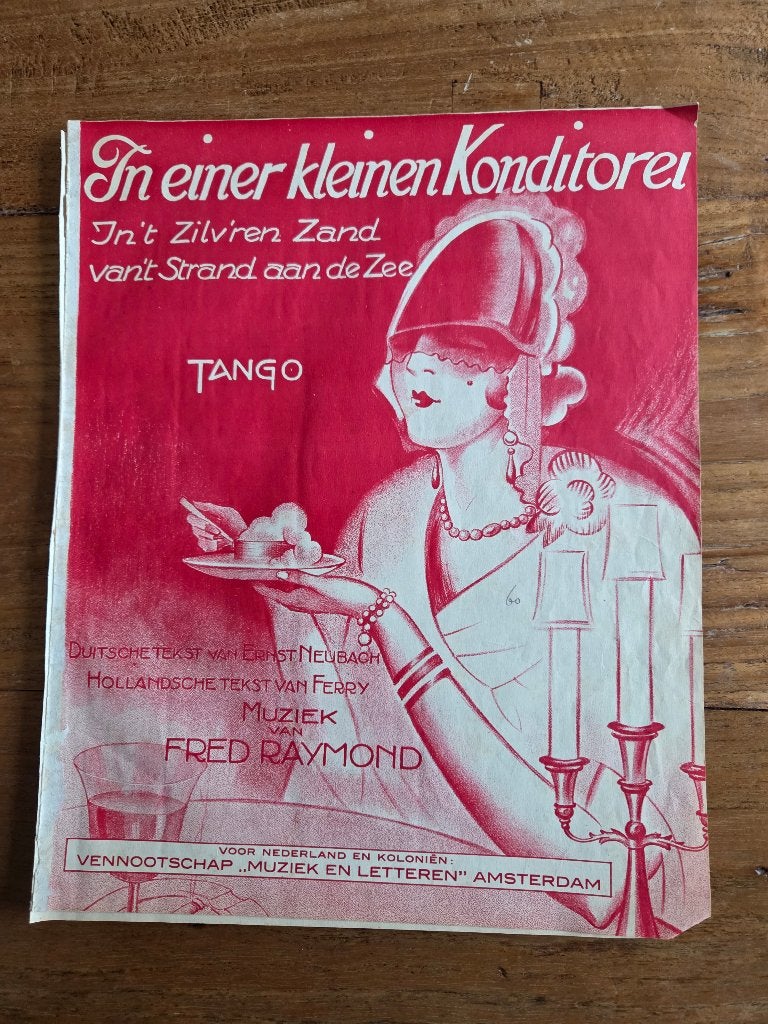 Jugendstil. In einer kleiner Konditorei jaren '30, Ophalen of Verzenden, Gebruikt