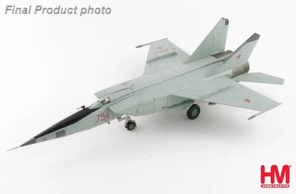 Hobby Master HA5653 | Mikoyan-Gurevich MiG-25RBT Foxbat-B, Ophalen, Schaalmodel, Nieuw, Pilot Station