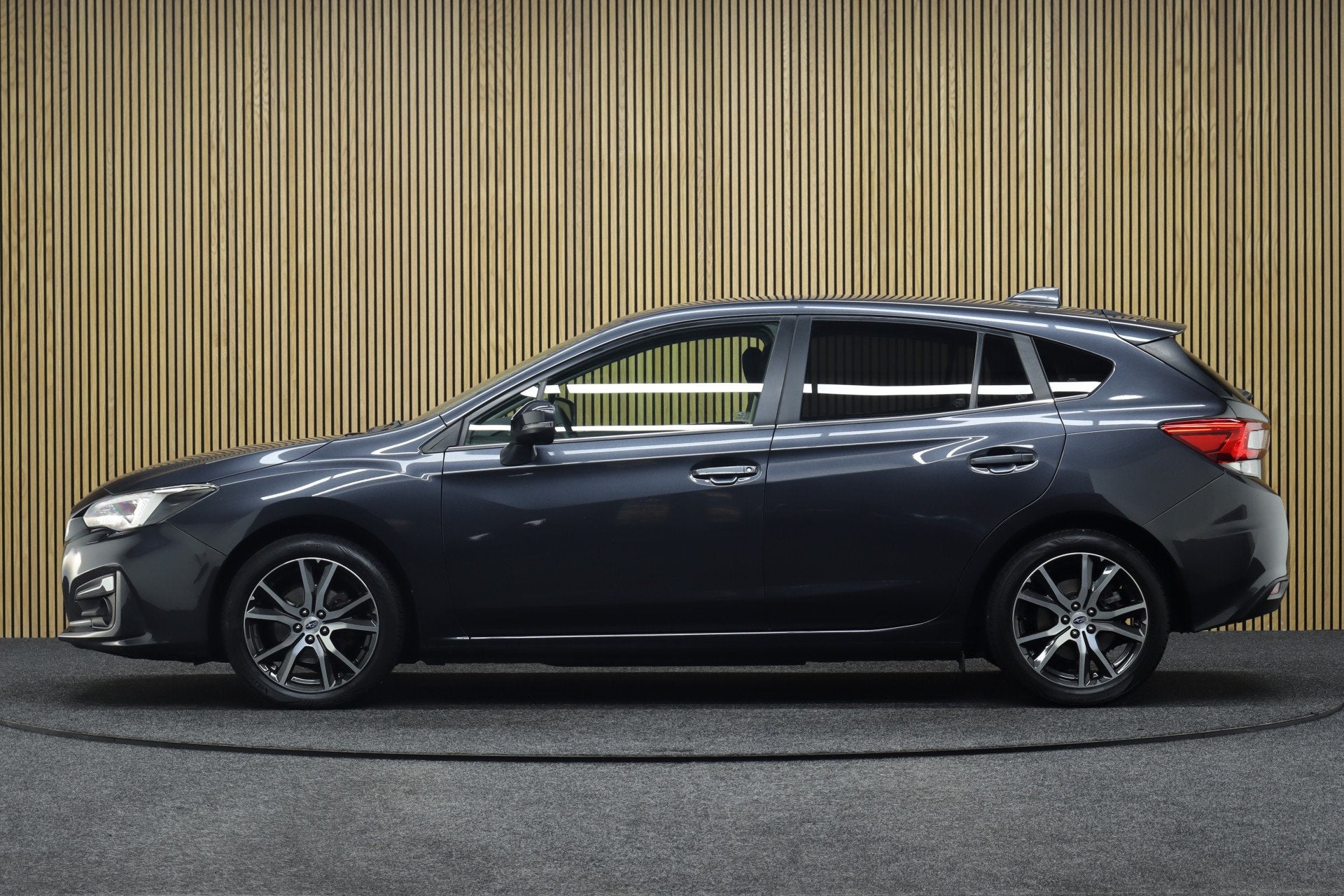 Subaru Impreza 1.6i 4WD Comfort | Adaptive-cruise | Camera |, Auto's, Subaru, 12 maanden, Stof, Gebruikt, 4 cilinders