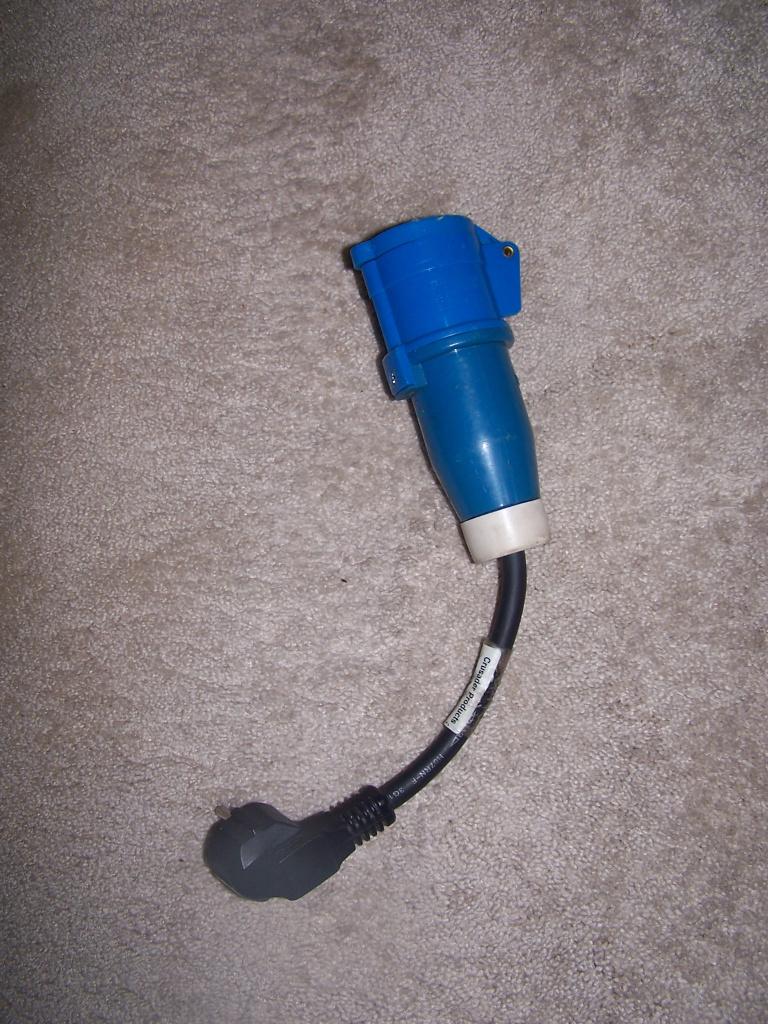 Verloopkabel Powerpart CEE met klep naar haakse stekker, Ophalen of Verzenden, Zo goed als nieuw