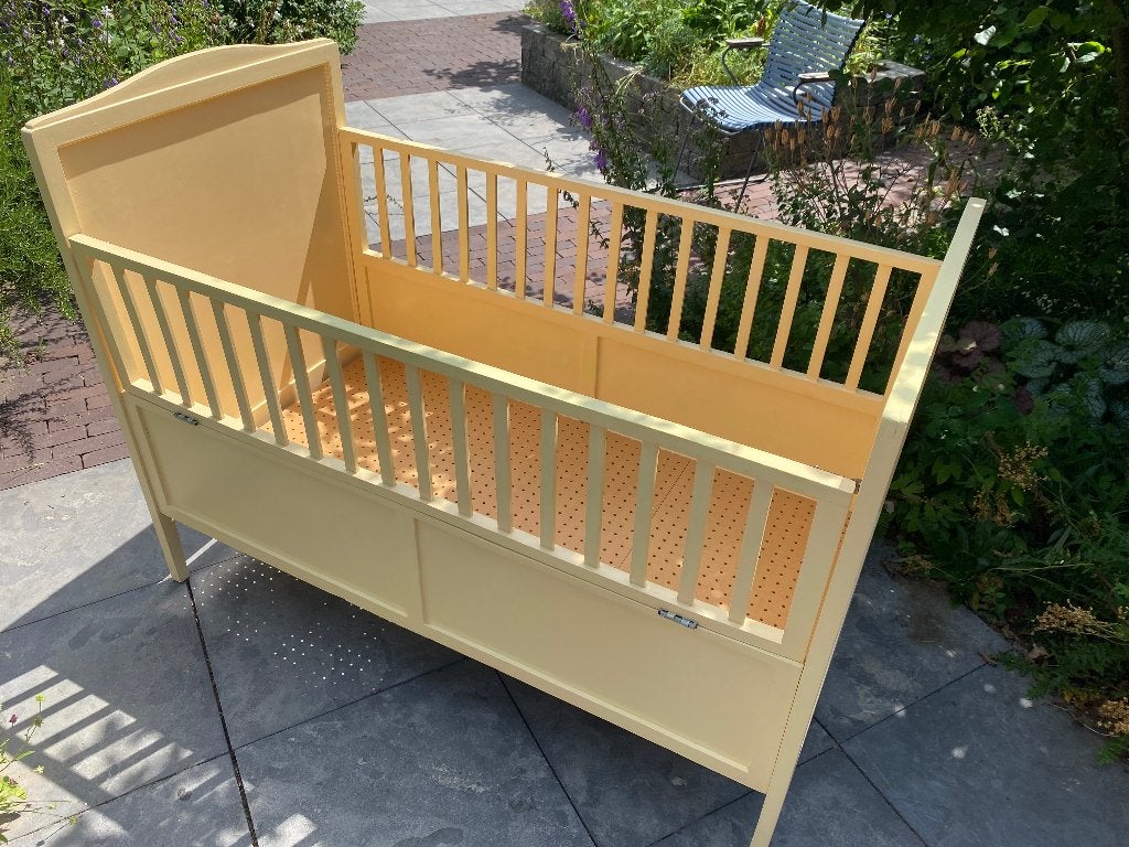Antiek Kinderbed / Ledikant -Klaphekje -Demontabel (ca 1920), Kinderen en Baby's, Kinderkamer | Bedden, Ophalen, Gebruikt, Minder dan 140 cm