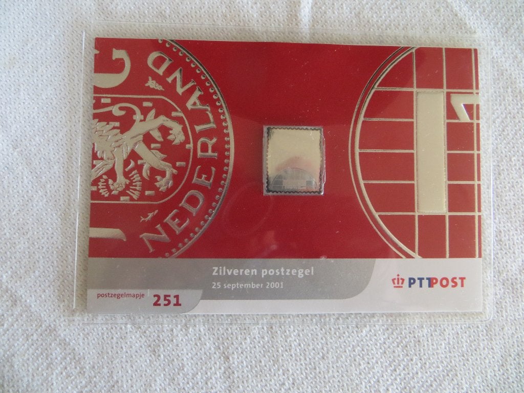3 zilveren postzegels, Postzegels en Munten, Postzegels | Nederland, Ophalen of Verzenden, Na 1940, Postfris