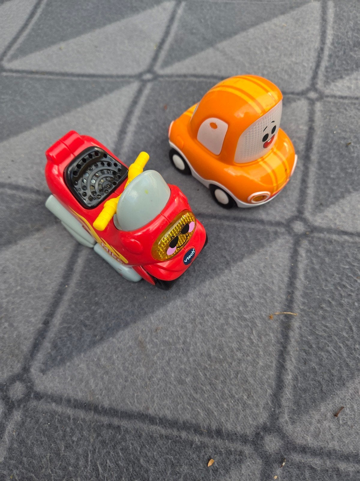 VTech Toet Toet Auto's - Set van 2, Kinderen en Baby's, Ophalen, Gebruikt