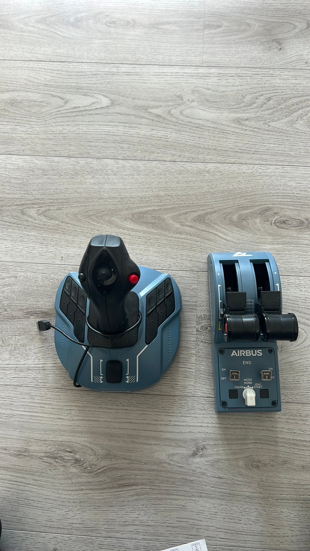 Thrustmaster TCA officer pack || airbus edition ||, Computers en Software, Joysticks, Ophalen, Zo goed als nieuw