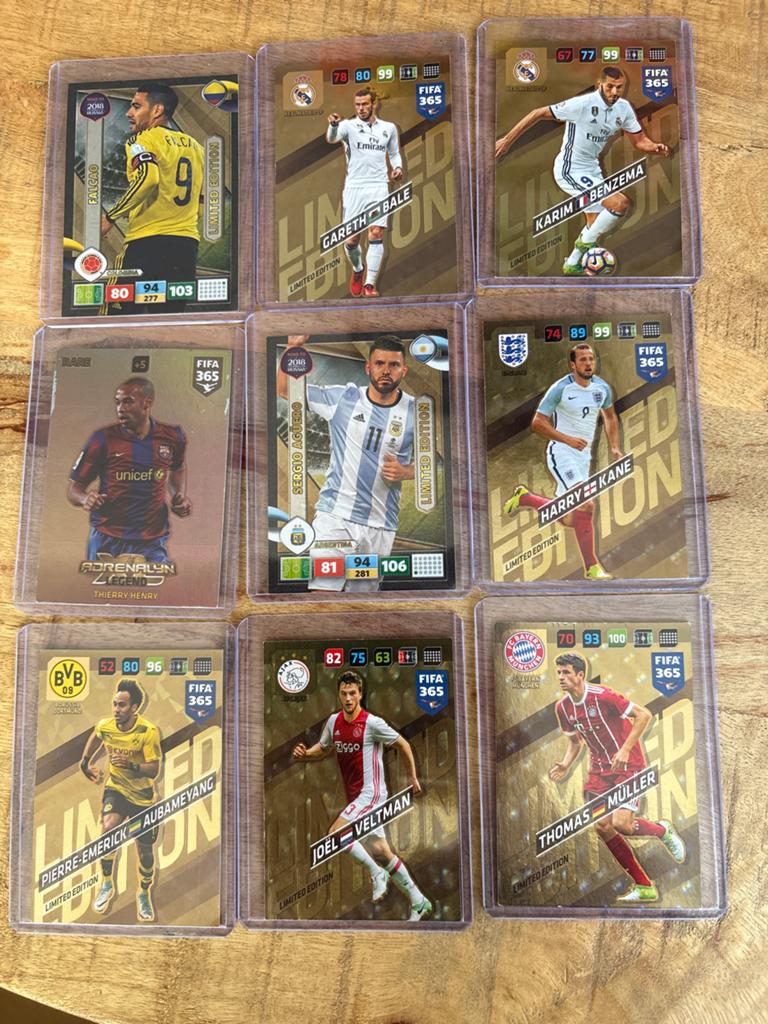 Panini FIFA 365 Gouden Limited Edition Kaarten, Hobby en Vrije tijd, Stickers en Plaatjes, Ophalen of Verzenden, Zo goed als nieuw