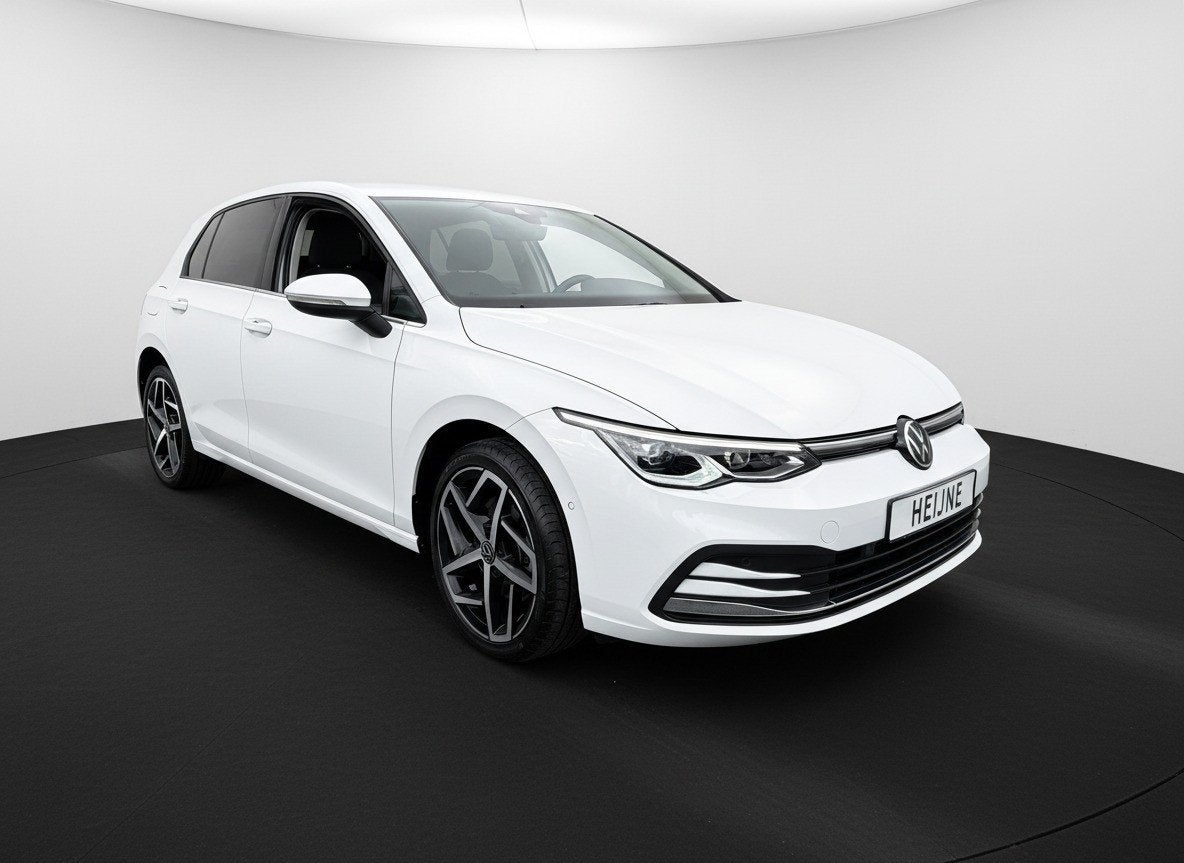 Volkswagen Golf 204PK E-HYBRIDE DSG STYLE NAVI/CARPLAY/STOEL, 12 maanden, 1490 kg, Gebruikt, 4 cilinders