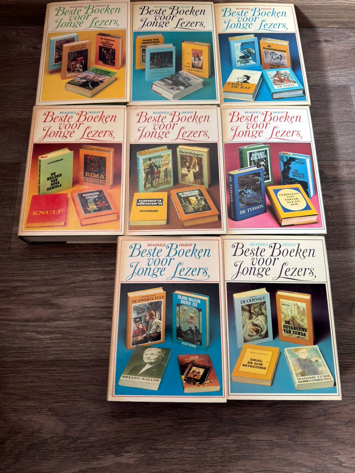Readers Digest Beste Boeken voor Jonge Lezers – 8 delig, Boeken, Sprookjes en Fabels, Ophalen of Verzenden, Zo goed als nieuw
