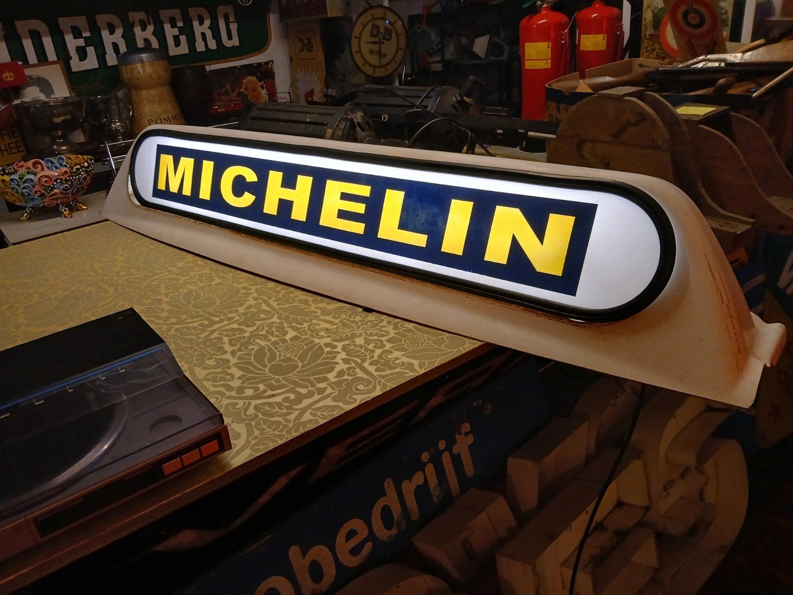 Michelin lichtbak voor vrachtwagen, Ophalen, Gebruikt, Info@michelin.fr, Michelin