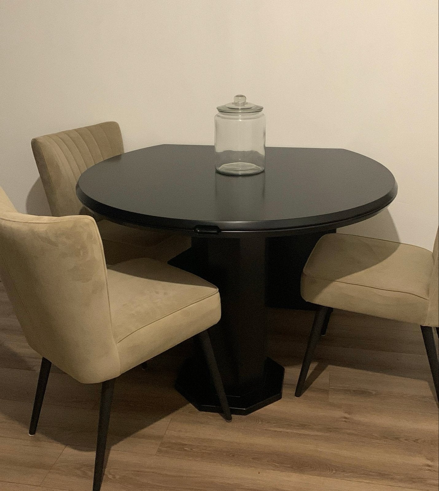 Zwarte eettafel, Huis en Inrichting, Tafels | Eettafels, Ophalen, Gebruikt, 100 tot 150 cm, Rond