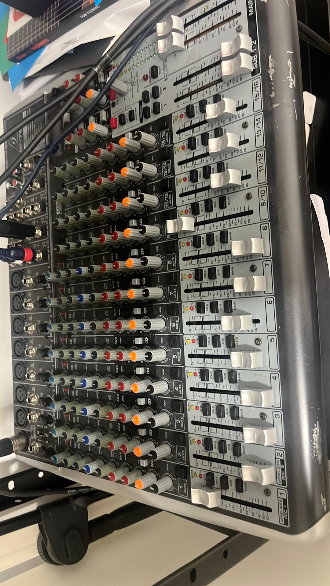 Begringer QX2222 mixer 16-kanaals, Muziek en Instrumenten, Ophalen, Zo goed als nieuw, 10 tot 20 kanalen