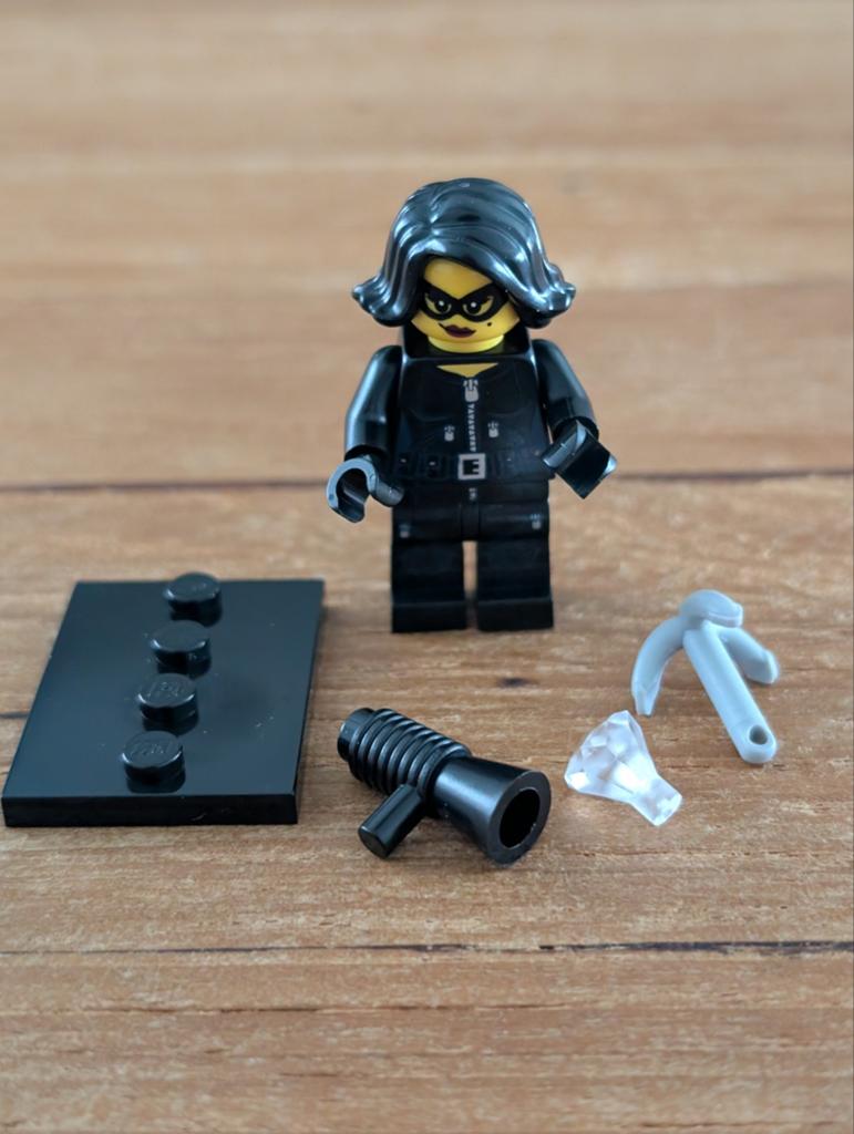 Lego Minifigures serie 15/ Juwelendief, Lego, Ophalen of Verzenden, Zo goed als nieuw, Minifiguren serie
