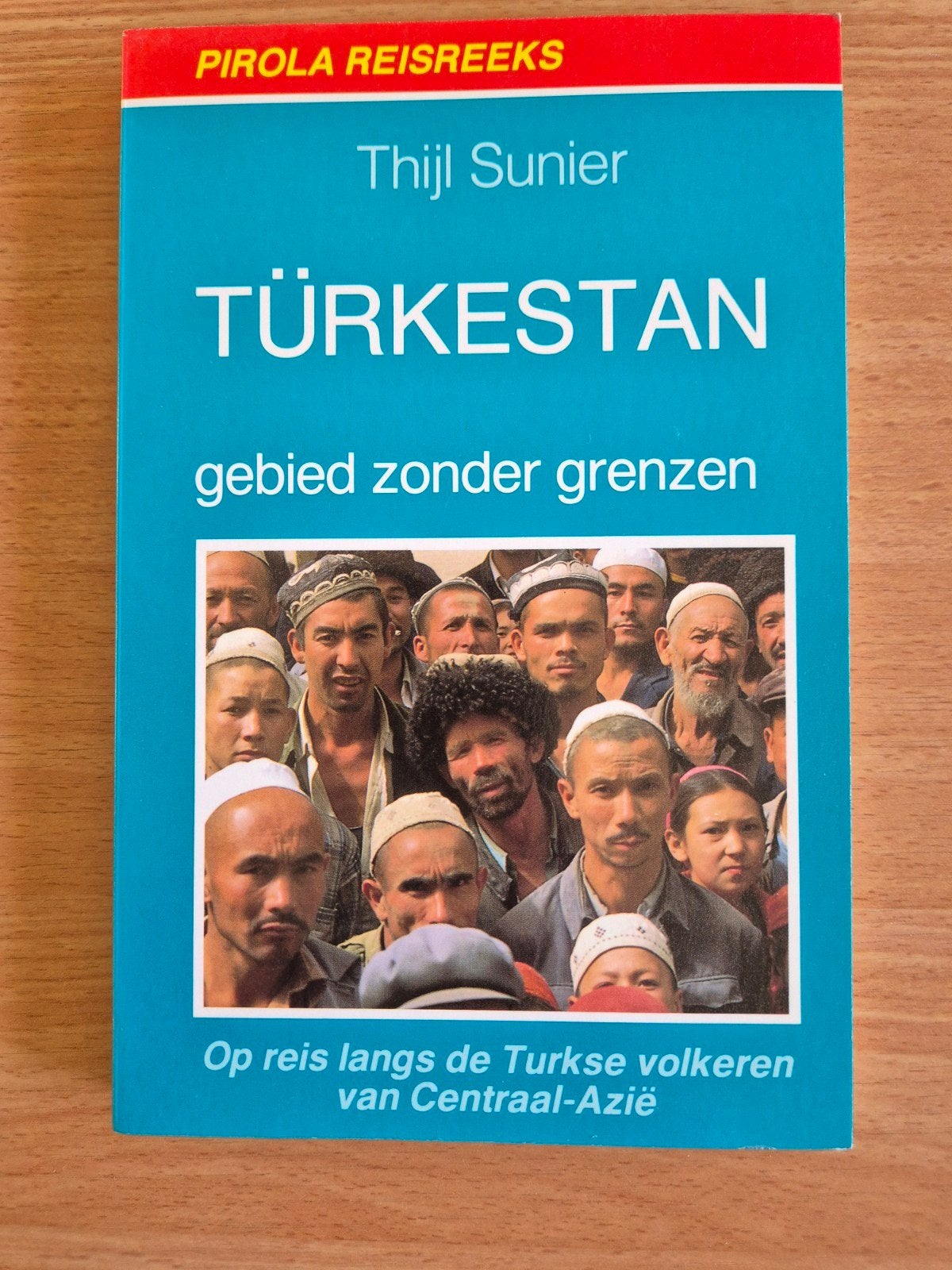 Turkestan: Gebied zonder Grenzen deel 1 en 2 Centraal-Azië, Boeken, Overige merken, Ophalen of Verzenden, Zo goed als nieuw, Thijl Sunier