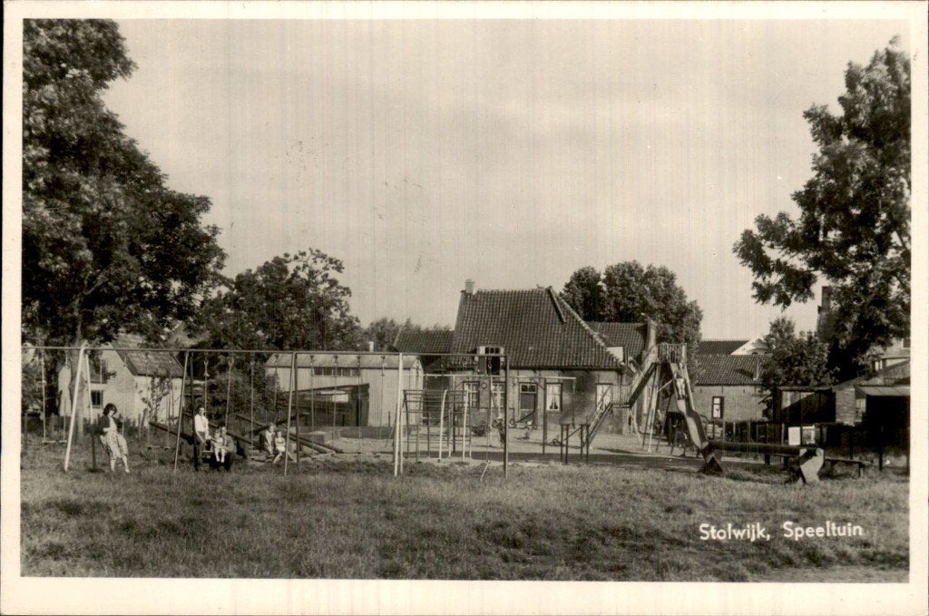 Stolwijk - Speeltuin - Speeltoestellen, Verzamelen, Ansichtkaarten | Nederland, Gelopen, Zuid-Holland, 1940 tot 1960, Ophalen of Verzenden
