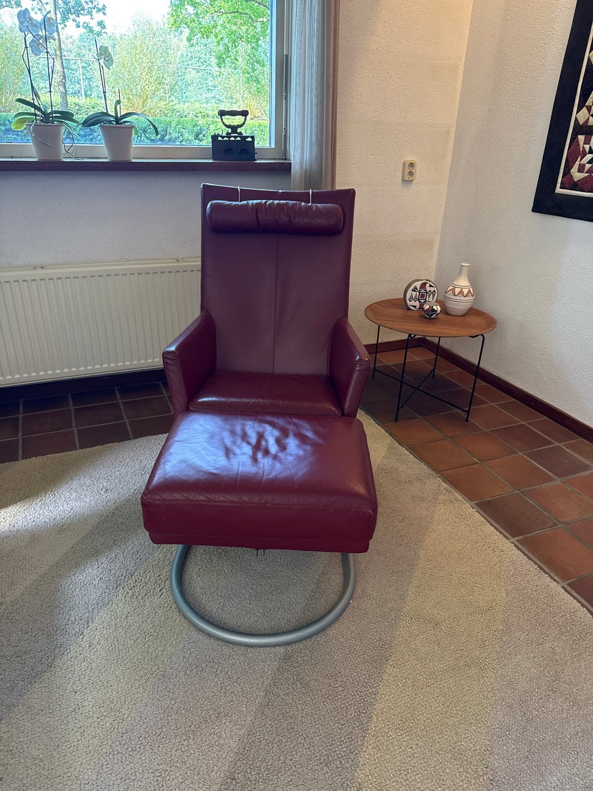 Montis Madonna fauteuil met voetenbank - rood leer, Ophalen, Gebruikt, 50 tot 75 cm, Leer
